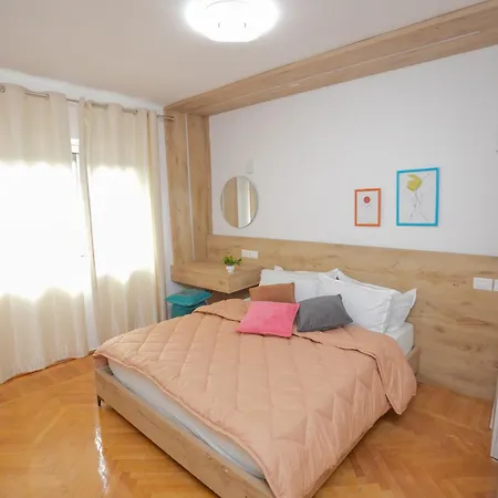 Selvia Next To City Center Διαμέρισμα